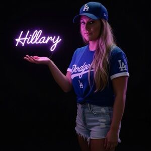 Meet your Posher, Hillary